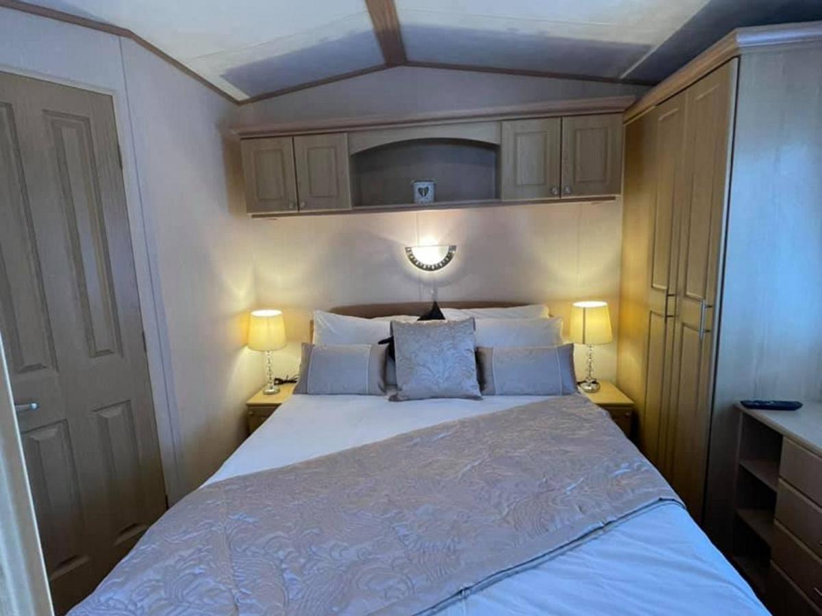 Mudeford Beach Lodge Exteriér fotografie