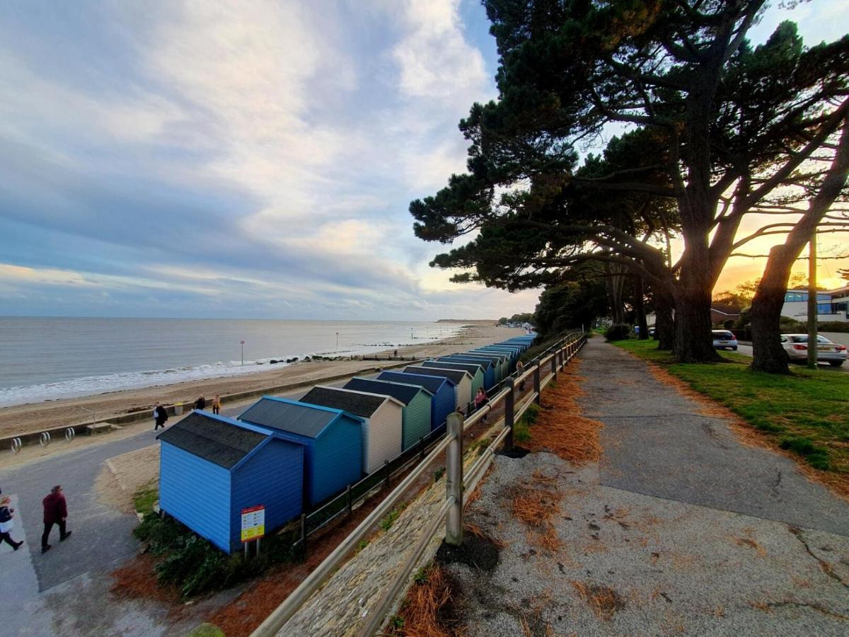 Mudeford Beach Lodge Exteriér fotografie