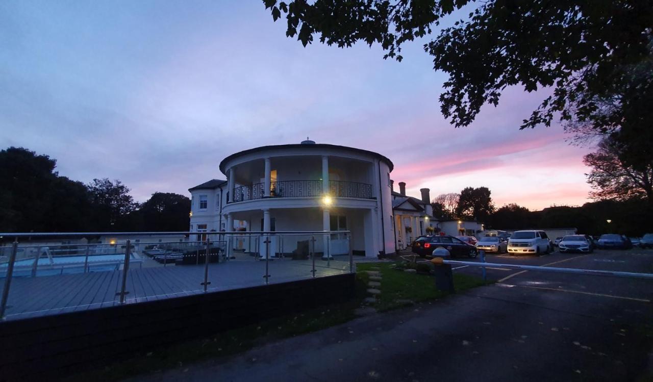 Mudeford Beach Lodge Exteriér fotografie