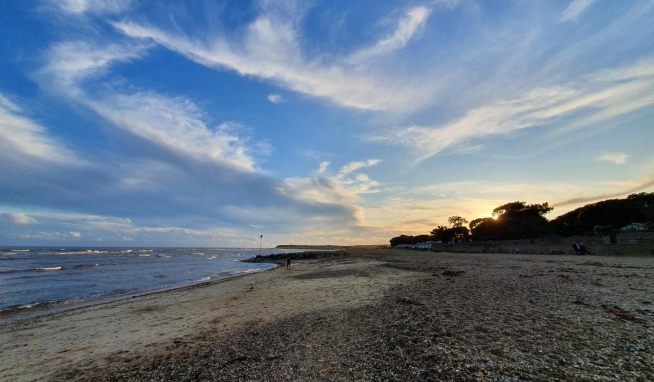Mudeford Beach Lodge Exteriér fotografie